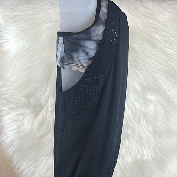 Women’s Nike textured Striped Layered Tankini Top M - Picture 3 of 6